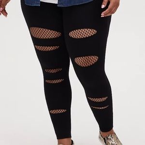 NWOT Torrid shredded leggings w/ fishnet underlay